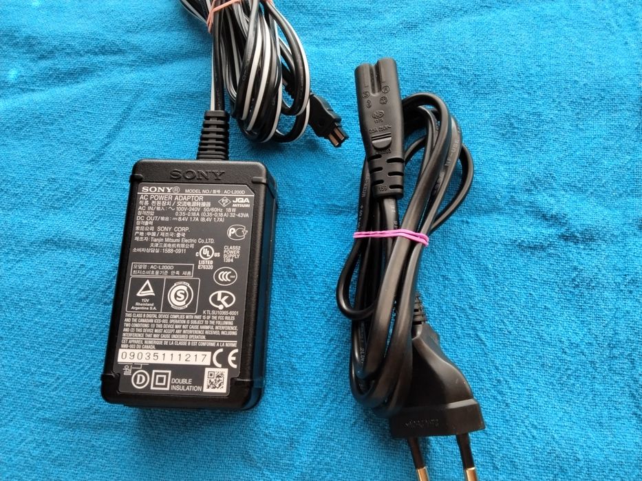 Много ценно и рядко зарядно за всички видове камери на Sony original