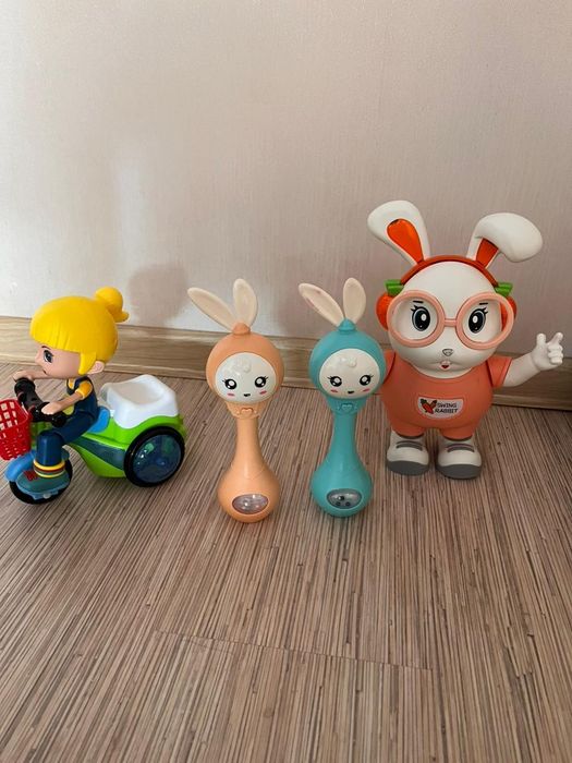 Отдам игрушки даром