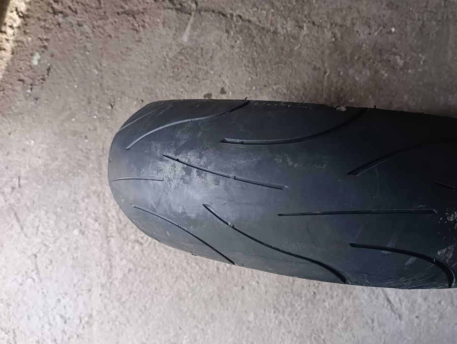 МОТО ГУМИ - Dunlop, Michelin, Battlax, Pirelli