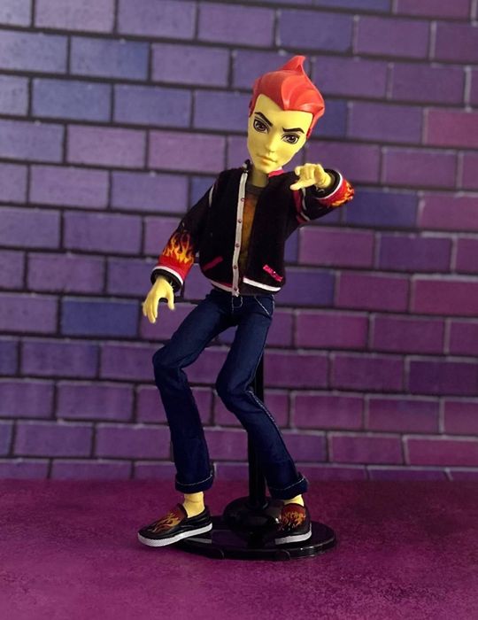 Heath Burns monster high монстър хай