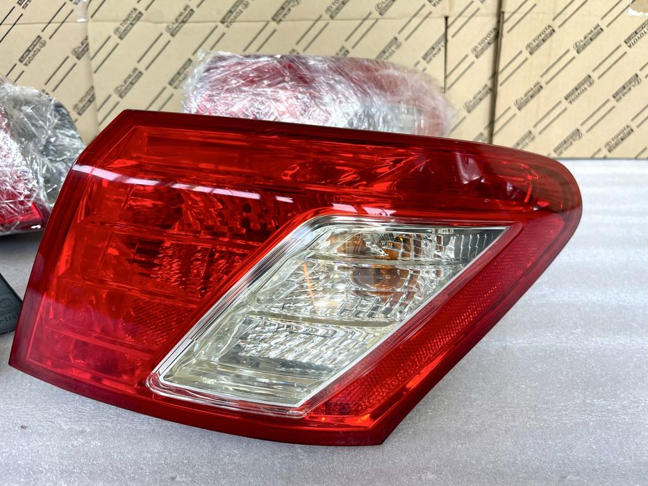 Задние фонари Lexus ES Лексус ЕС