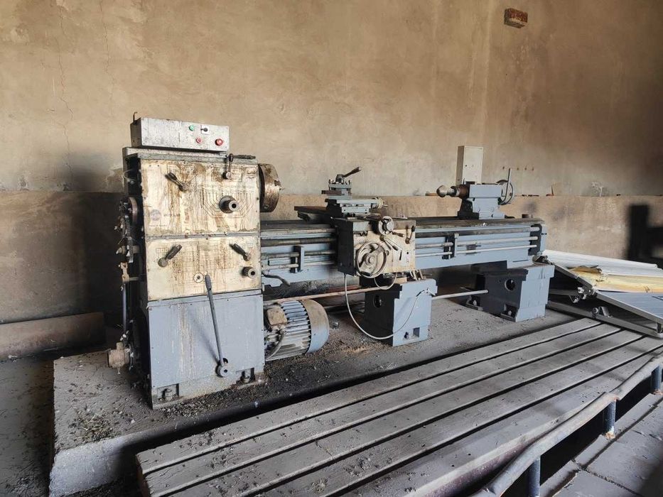 Токарный станок Wroclaw (Польша) TUR 50S