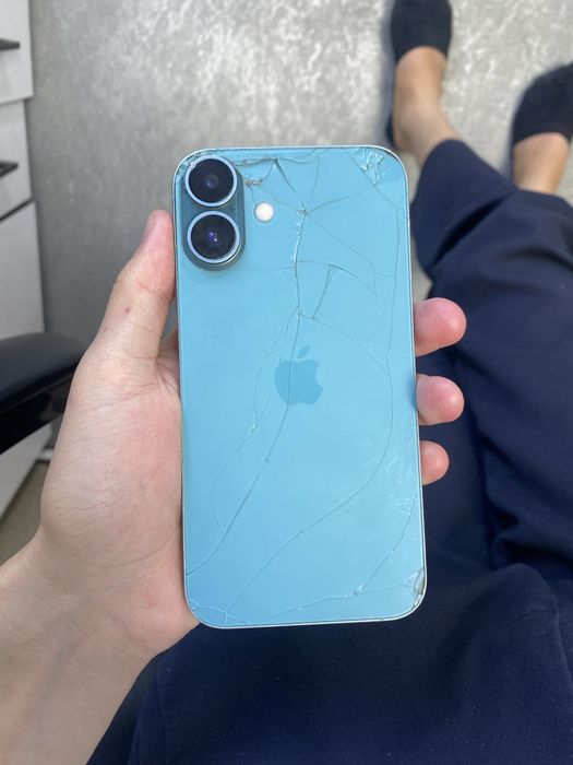 Iphone xr  sotiladi
