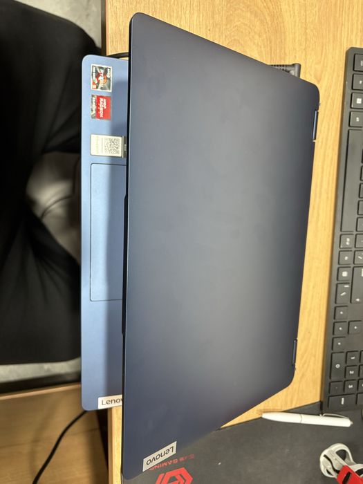 Lenovo IdeaPad Flex 5 2-in-1 | Ryzen 5 7000 | 8GB DDR5 | SSD 480GB | Touchscreen