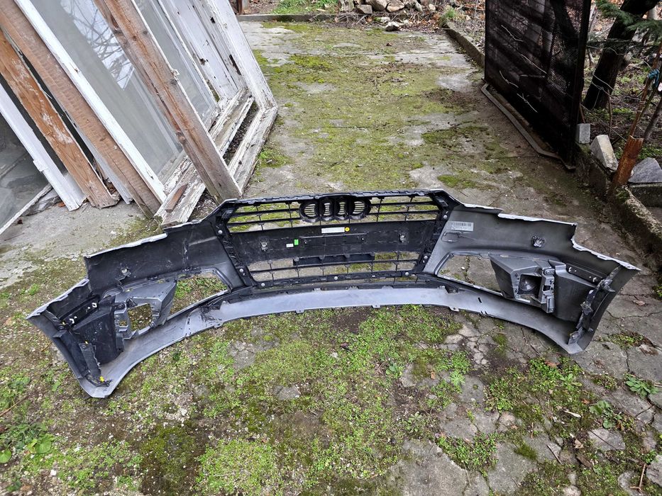 Audi a4 b9 2019г оригинална - Предна броня