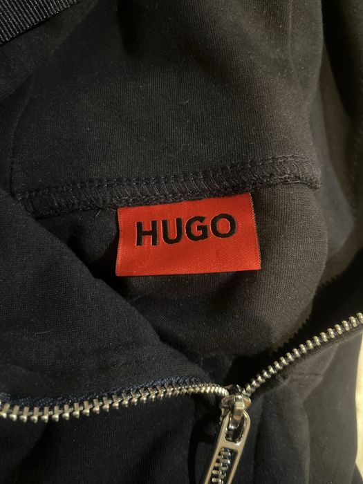 Мъжки екип на Hugo