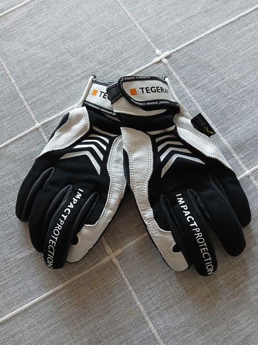 Противоударни ръкавици