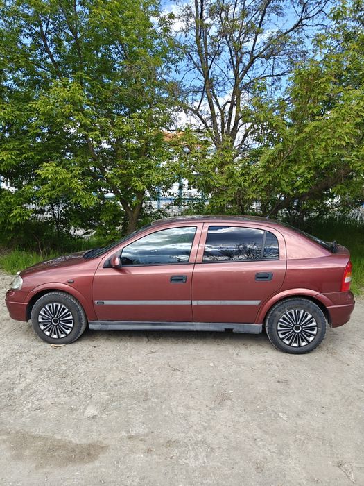 Opel astra g 1.6 benzină