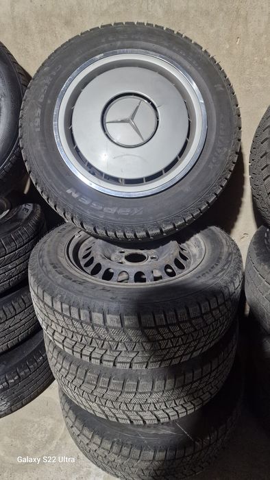 Шины с дисками и колпаками . Как новые!
