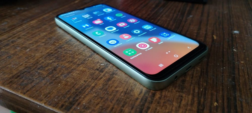 Samsung a14 5g отличен