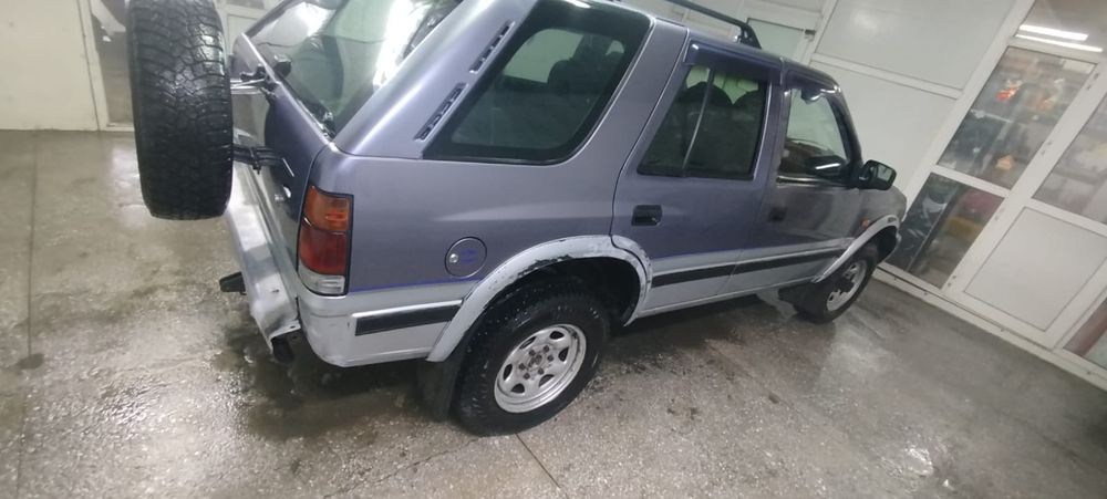 Opel Frontera А, 2.2