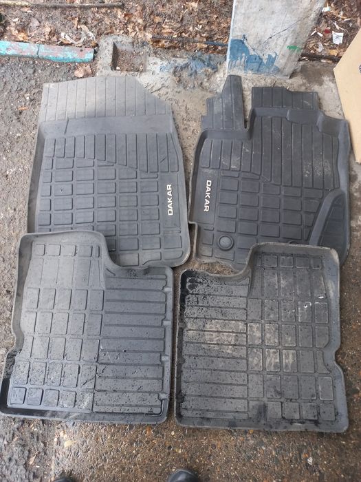 Продам полик резиновый