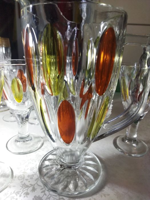 Керамика и стекло для интерьера