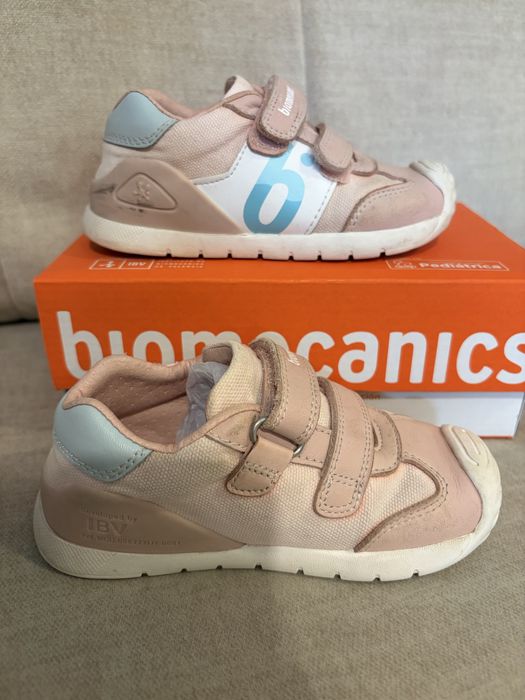 Sneakers Biomecanics, marimea 25