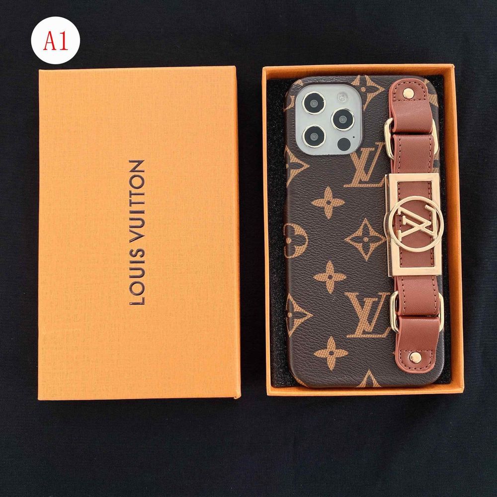 Husa Louis Vuitton-monogram iphone 12/12pro/ 12 promax Iasi • OLX.ro