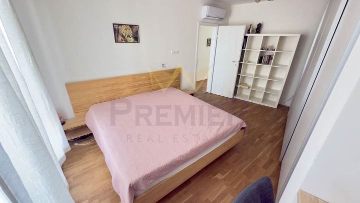 Продава се Тристаен апартамент в Бургас, Сарафово - 99 кв.м за 2061 €/кв.м - Снимка #5