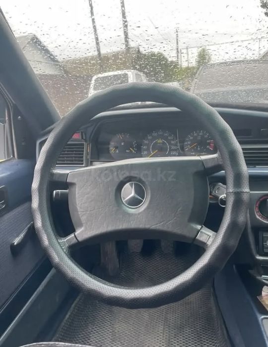 Продаю Mercedes Benz 190
