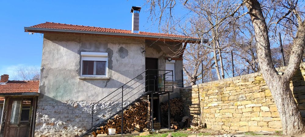 Продава се Къща в с. Горно Павликене, Област Ловеч - 82 кв.м за 175 €/кв.м - Снимка #1