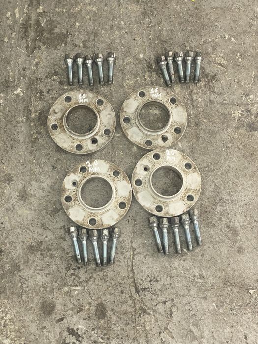 Продавам Фланци за BMW, БМВ Е90/Е60