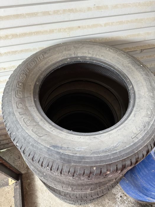 Шина летние. R 17.