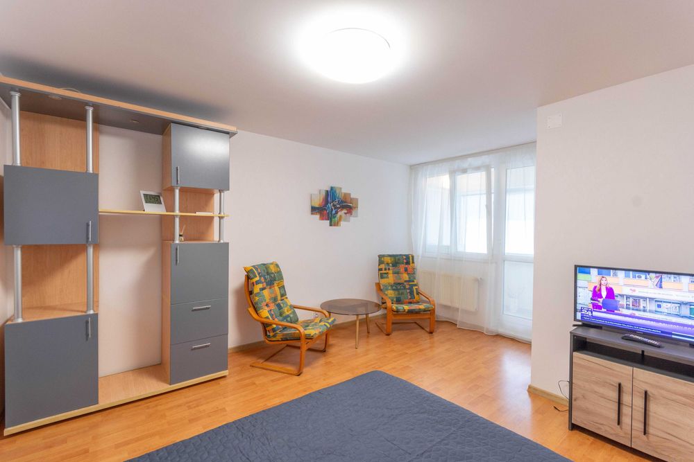 Garsoniera de inchiriat