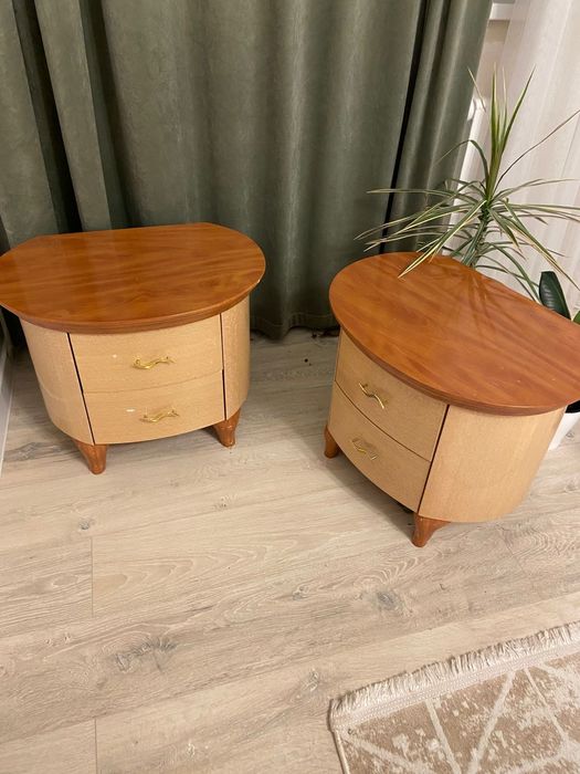 Продаю тумбу и 2 тумбочки