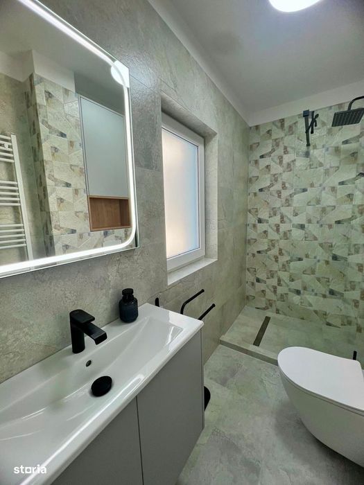 CC/930 De închiriat apartament cu 3 camere în Tg Mureș - 7 Noiembrie
