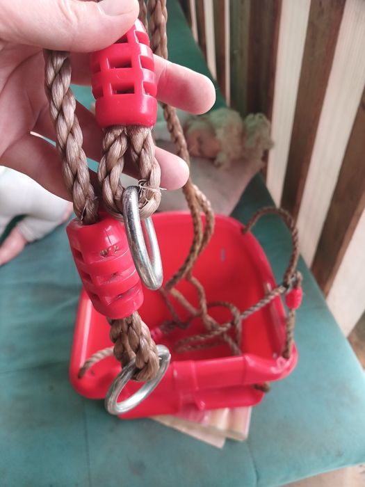 Продам детскую качелю