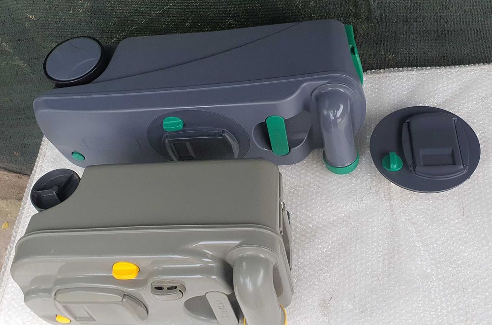 Thetford C400 si C200 2   rezervoare de fecale impecabile, import