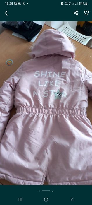 Продам куртку для девочки