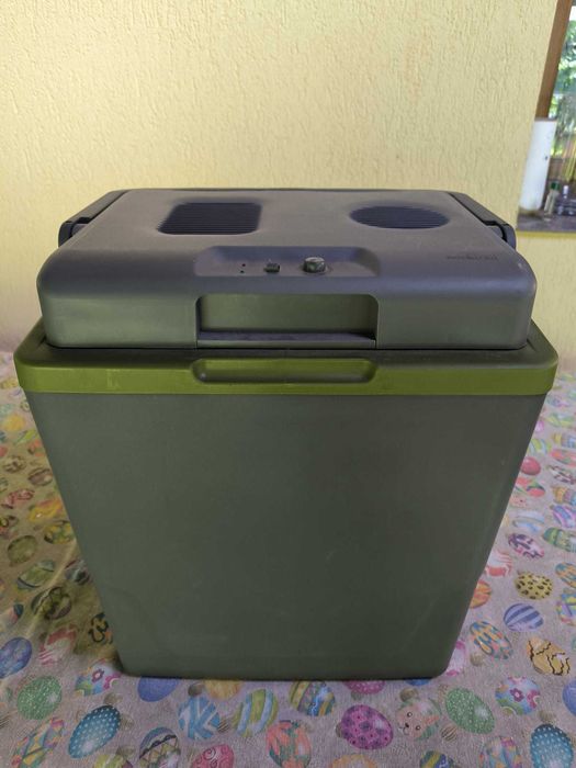Ladă frigorifică electrică Rocktrail 29L, 12V + 220V, NOUĂ, nefolosită