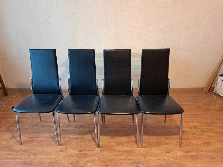 Masa din sticla cu picioare inox 140x90cm + 4 scaune