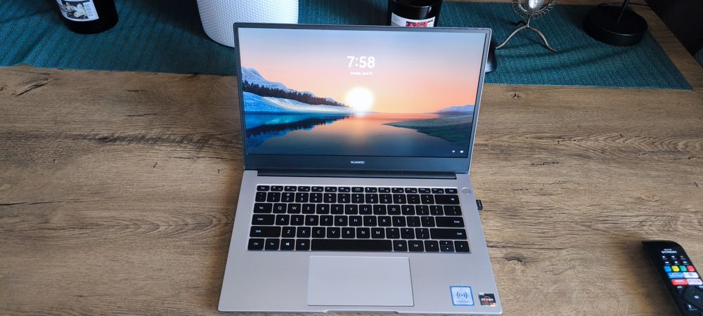 Huawei MateBook D14