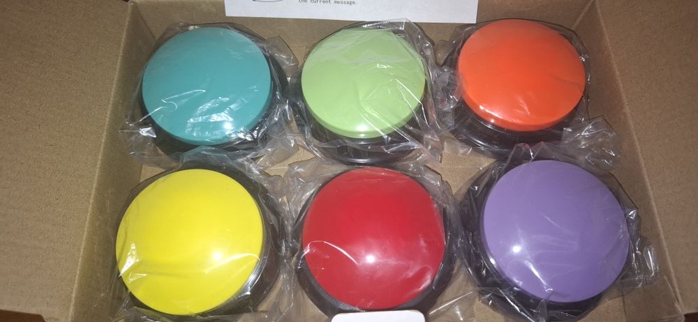 Гласови бутони за обучение нови