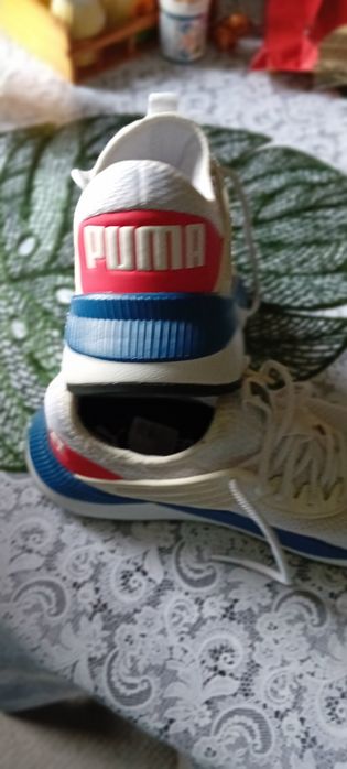 Adidași, stare foarte bună