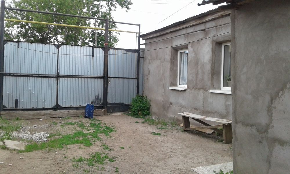 Продам дом с 6 соток землой в 31 школе