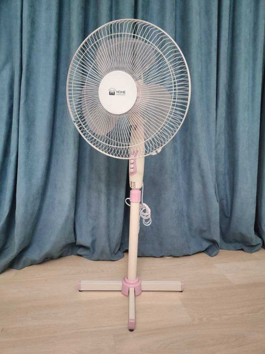 Продам напольный вентилятор б/у