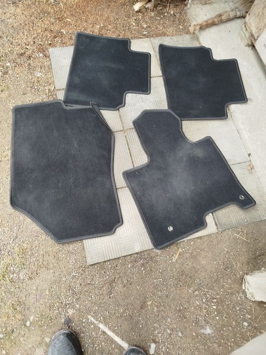 Продам полики Хундай Туксон