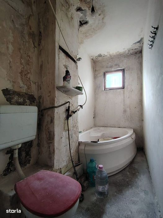 Pret imbatabil! 2 camere , et 2, zona Micro 11