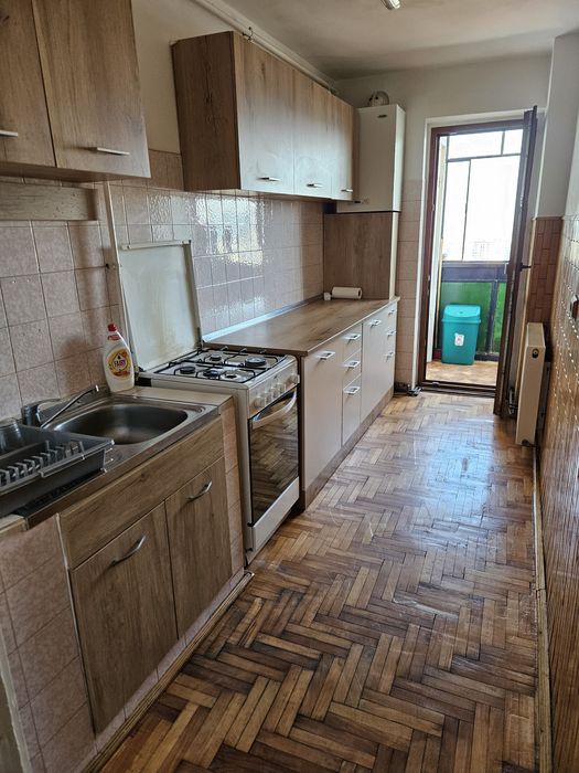 Inchiriez apartament 3 camere Manastur