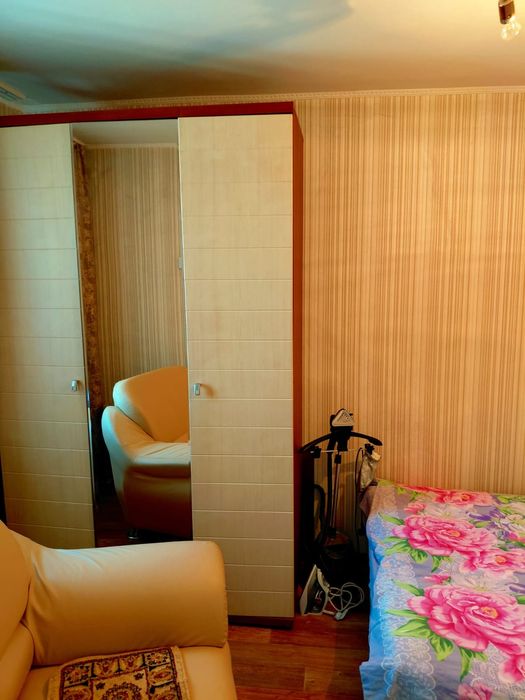 Продам трёх комнатнатную квартиру