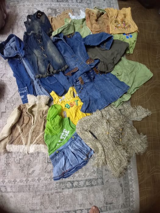 Продам детские вещи