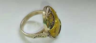 Кольцо серебряное с натуральным камнем ЯНТАРЬ