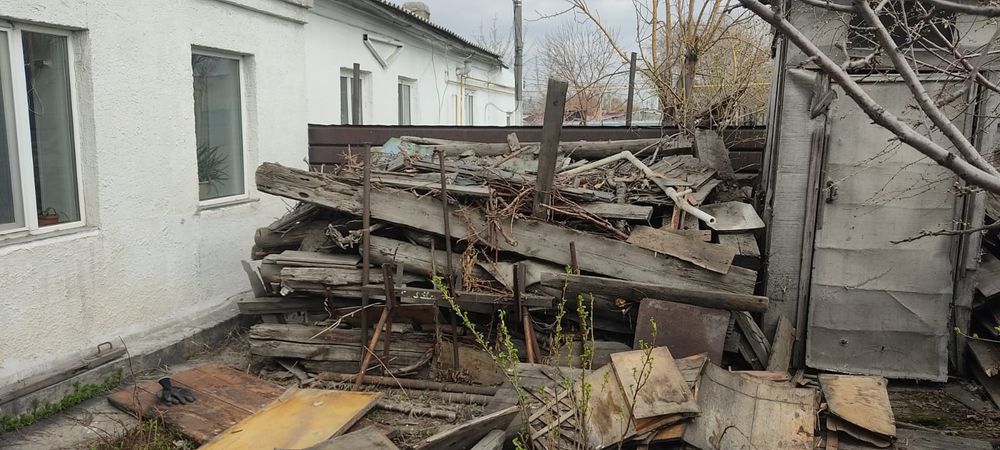 Дрова        даром