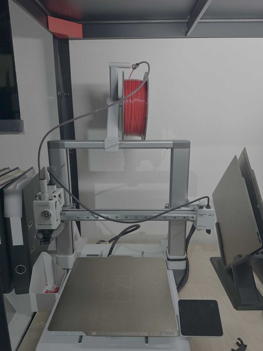 Bambu Lab A1 + AMS Lite – imprimantă 3D hobby, stare foarte bună