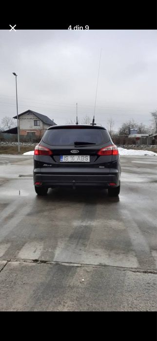 Masina  Ford Focus 1.6 TDCi 116CP – Negru -