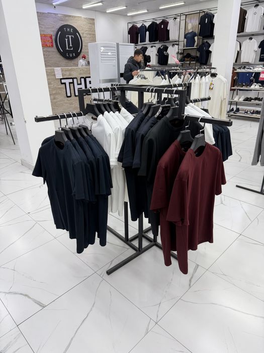 Продам стойки для магазина