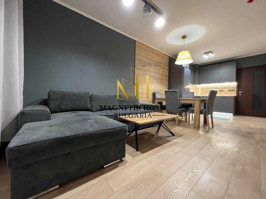 Премиум двустаен апартамент с паркомясто в комплекс ”Central Park”