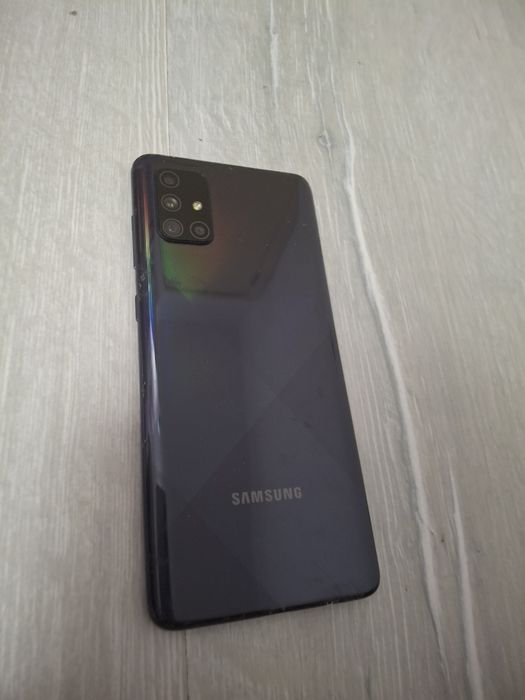 Samsung Galaxy A71