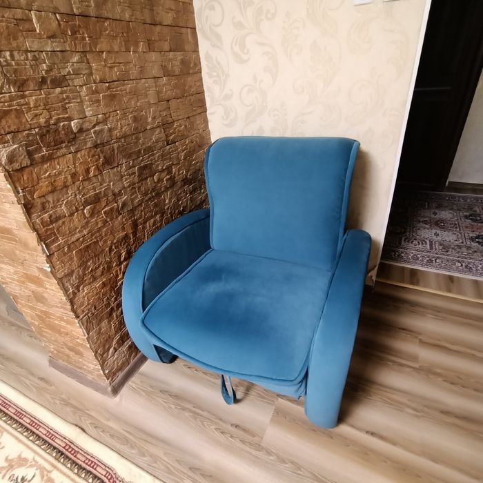 Диван и два кресло